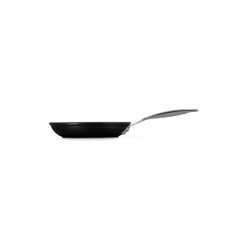 Le Creuset Toughened Non-Stick Shallow Frying Pan 20cm image number 2
